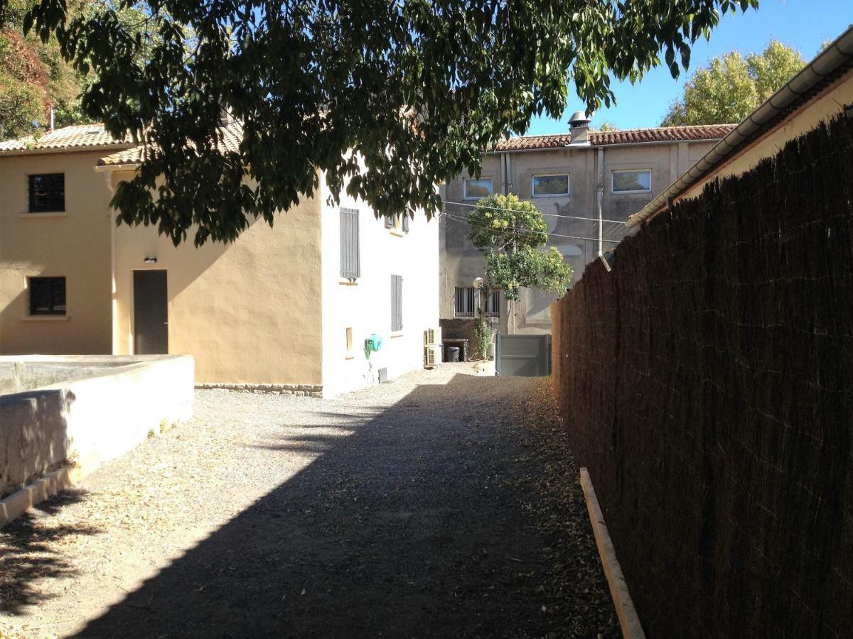 Au Vieux Lavoir Avec Parking Prive, Jardin , Climatisation, A 500 M De La Cite Carcassonne Exteriör bild