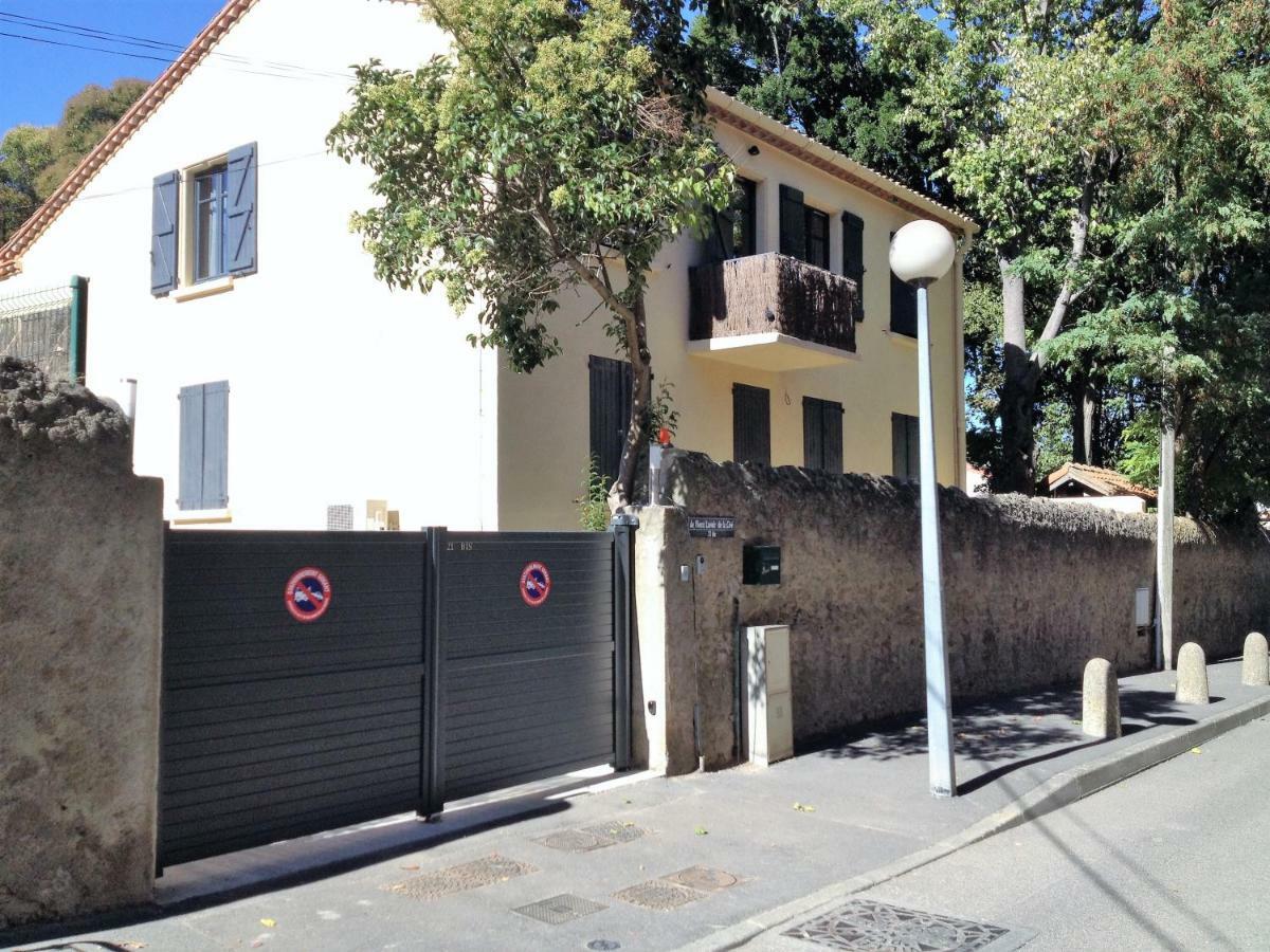 Au Vieux Lavoir Avec Parking Prive, Jardin , Climatisation, A 500 M De La Cite Carcassonne Exteriör bild